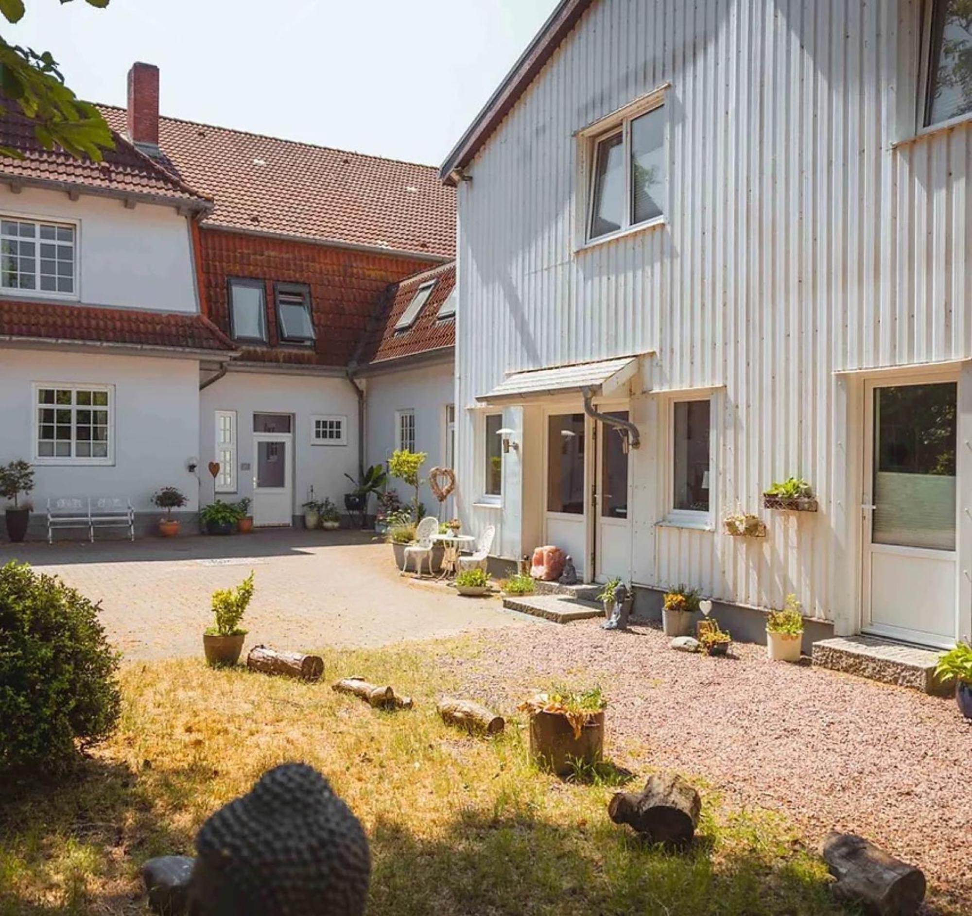 Blauquarz Und Rauchquarz Apartment Reussenkoge Luaran gambar