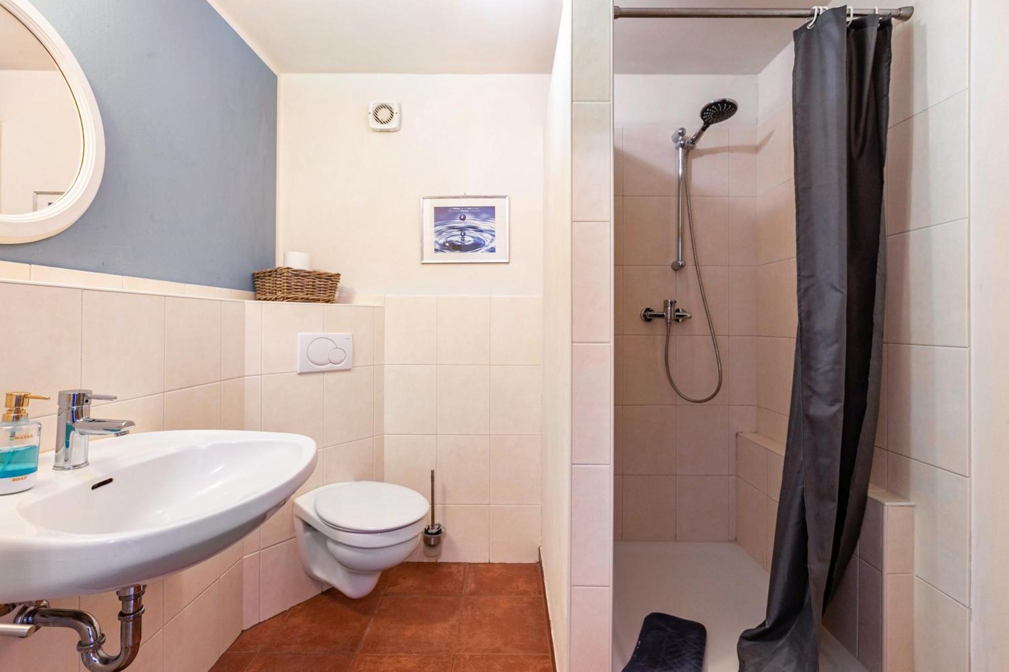 Blauquarz Und Rauchquarz Apartment Reussenkoge Luaran gambar