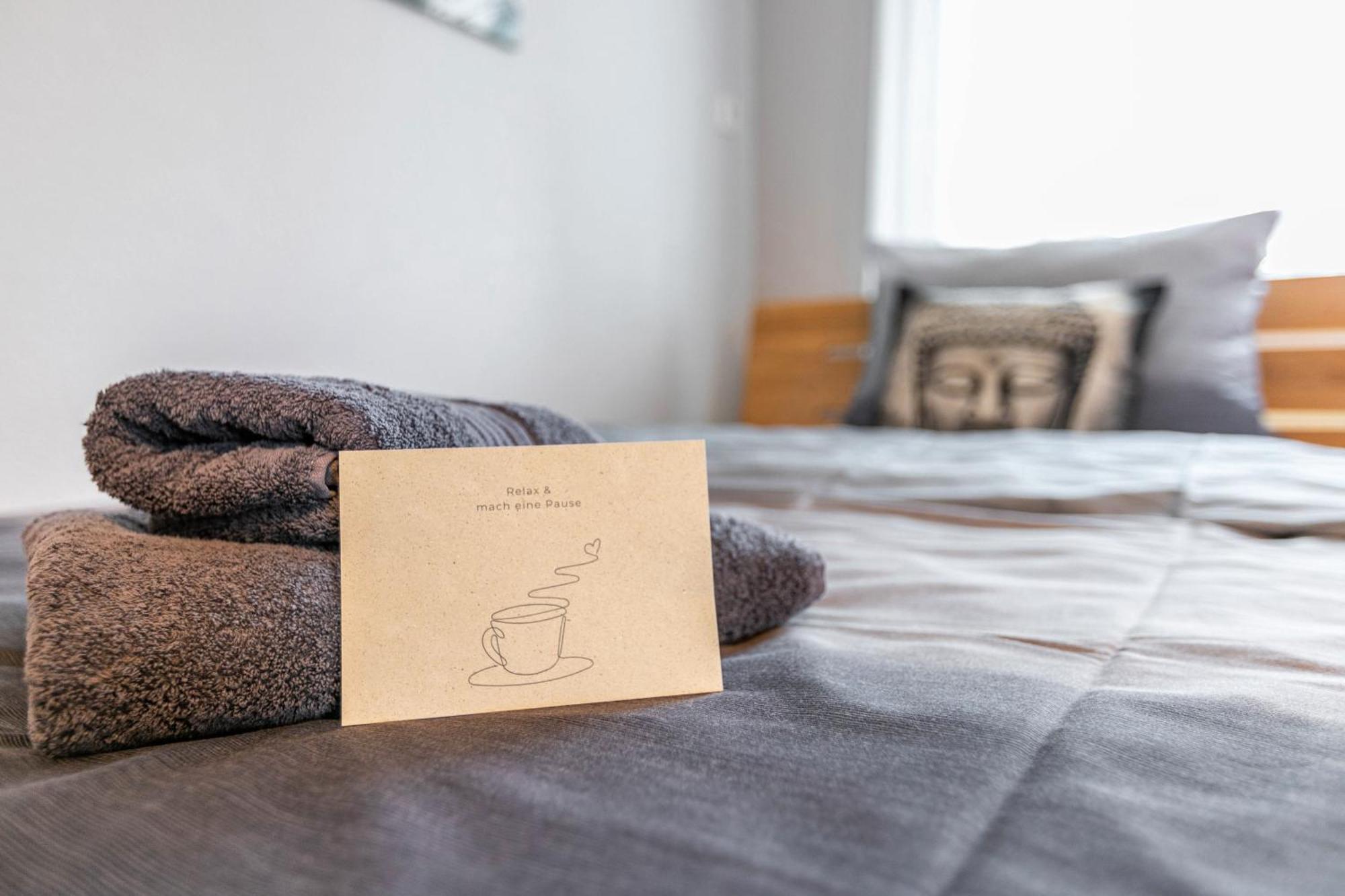 Blauquarz Und Rauchquarz Apartment Reussenkoge Luaran gambar